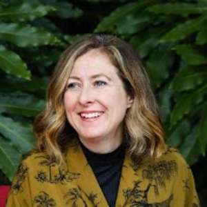 Sarah Chambers head and shoulders
