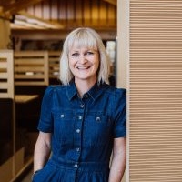 Sarah Bagg head and shoulders 